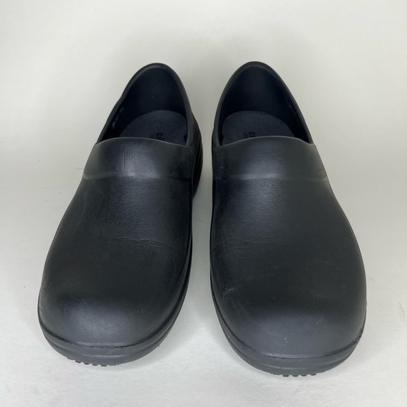 Crocs Shoes Clogs Slip Ons Women Size 8 Slip Resistan Black Rubber - Picture 10 of 13